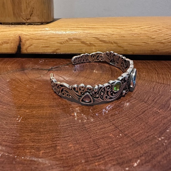 Adjustable Cuff Bracelet-  Colored Stones NEW Gift wrapped - Picture 3 of 6